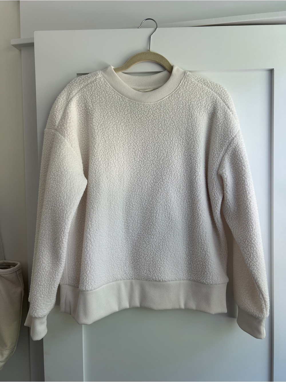 Everlane Cozy Cream Sherpa Pullover Sweatshirt